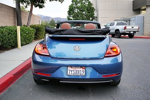 Used 2017 Volkswagen Beetle 1.8T S image 9