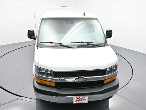 Used 2019 Chevrolet Express 3500 LT w/ LT Preferred Equipment Group image 4