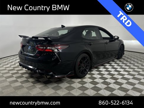 Used 2024 Toyota Camry image 7