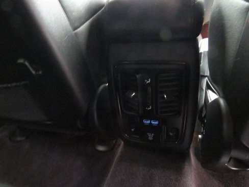 Used 2018 Jeep Grand Cherokee High Altitude image 27
