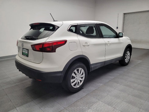 Used 2019 Nissan Rogue Sport S image 9