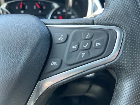 Used 2023 Chevrolet Equinox LT image 17