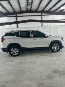 Used 2022 GMC Terrain SLE image 6