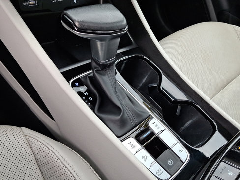 Used 2022 Hyundai Tucson SEL w/ Convenience + Premium Package image 16