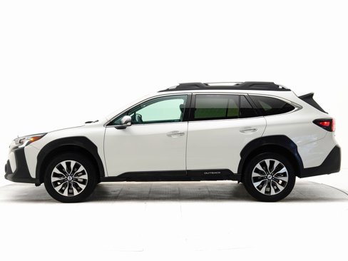 Used 2023 Subaru Outback Touring XT image 29