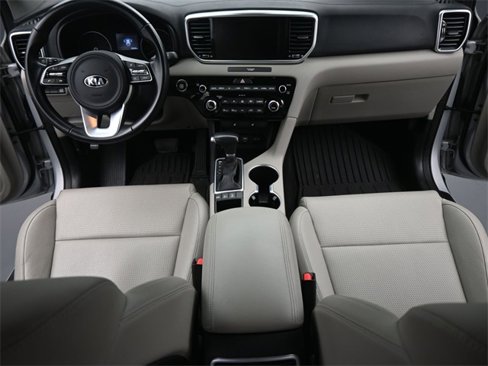 Used 2020 Kia Sportage EX image 23