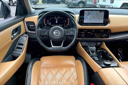 Used 2021 Nissan Rogue Platinum image 8
