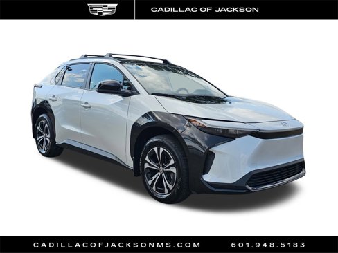 Used 2024 Toyota bZ4X XLE image 7