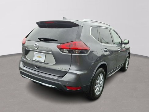 Used 2019 Nissan Rogue SV image 6