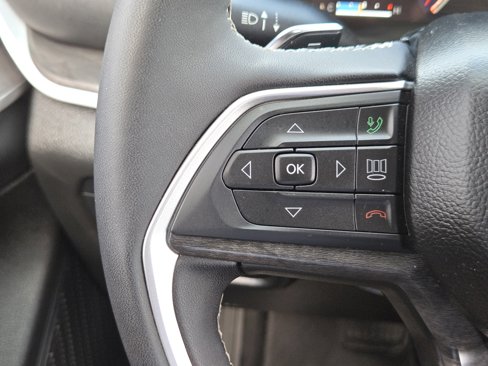 Used 2024 Jeep Grand Cherokee L Limited w/ Black Appearance Package image 24