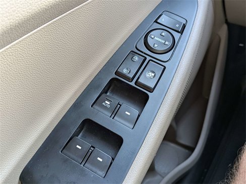 Used 2021 Hyundai Tucson Value image 22