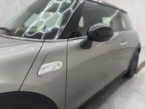 Used 2019 MINI Cooper S w/ Signature Upholstery Package image 40