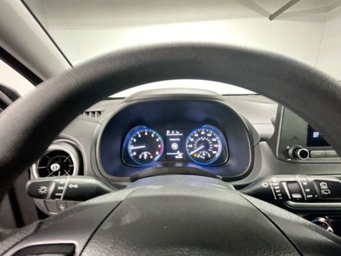 Used 2022 Hyundai Kona SEL image 11