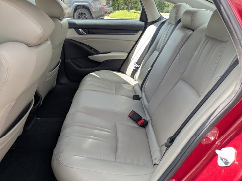 Used 2021 Honda Accord LX image 15