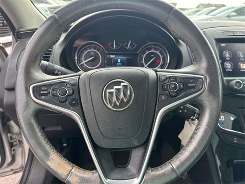 Used 2014 Buick Regal image 21