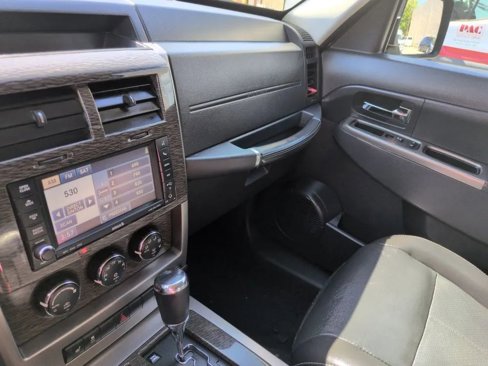 Used 2012 Jeep Liberty Limited Jet w/ Comfort/Convenience Group image 38