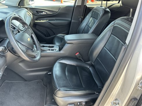 Certified 2020 Chevrolet Equinox LT w/ Driver Convenience Package image 9