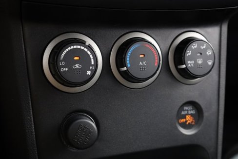 Used 2014 Nissan Rogue S w/ Convenience Package image 19