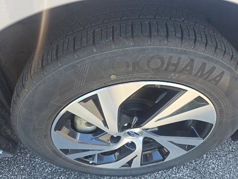 Used 2023 Subaru Legacy image 6