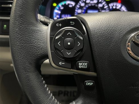 Used 2014 Toyota Camry XLE image 27