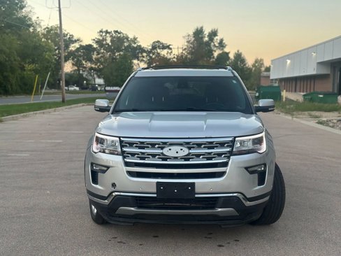 Used 2018 Ford Explorer Sport w/ Equipment Group 401A image 2
