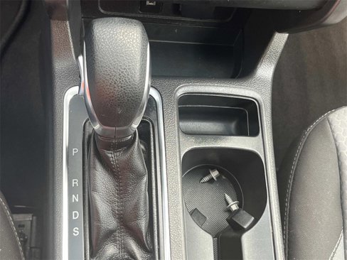 Used 2019 Ford Escape SE image 23