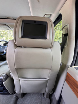 Used 2009 Land Rover Range Rover Sport HSE image 28