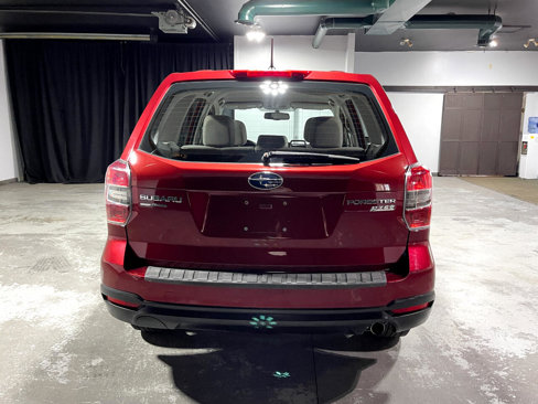 Used 2014 Subaru Forester 2.5i image 7