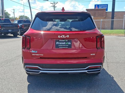 Used 2023 Kia Sorento EX image 5