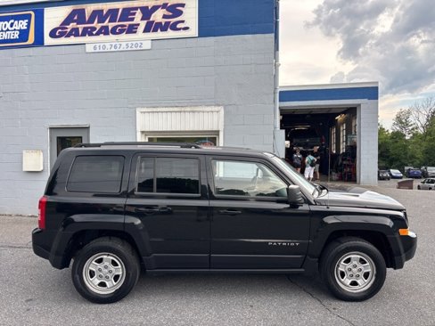 Used 2014 Jeep Patriot Sport w/ Power Value Group image 7