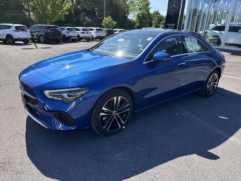 Used 2025 Mercedes-Benz CLA 250 4MATIC image 4