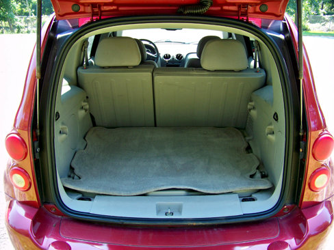 Used 2008 Chevrolet HHR LT w/ Enhanced Safety Package image 9
