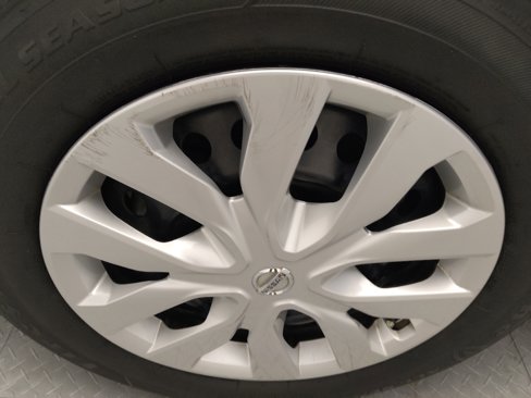Used 2020 Nissan Rogue S image 31