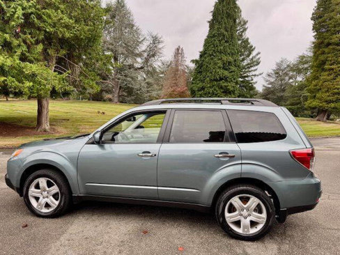 Used 2010 Subaru Forester 2.5X Limited image 9