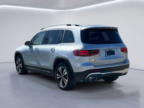 New 2025 Mercedes-Benz GLB 250 4MATIC image 5
