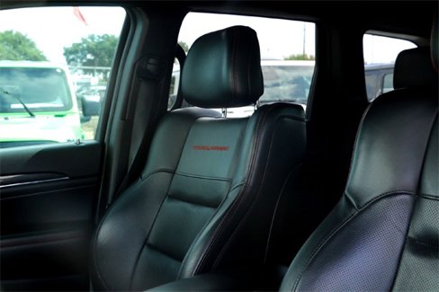 Used 2018 Jeep Grand Cherokee Trailhawk w/ Trailhawk Luxury Group image 11