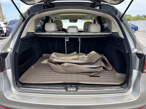 Certified 2021 Mercedes-Benz GLC 300 image 33