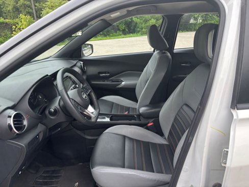 Used 2023 Nissan Kicks SR image 25