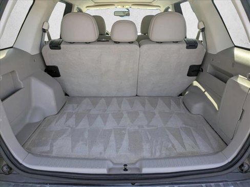 Used 2011 Ford Escape XLT w/ 203A Rapid Spec Order Code image 6
