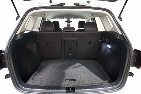 Certified 2024 Volkswagen Taos SE image 6