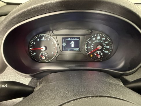 Used 2016 Kia Sorento LX w/ LX Convenience Package image 19