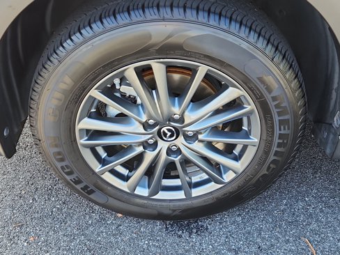 Used 2017 MAZDA CX-5 Touring w/ Preferred Equipment Package image 9