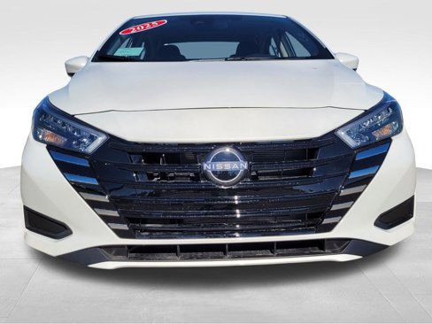 New 2025 Nissan Versa SV w/ Trunk Package image 7