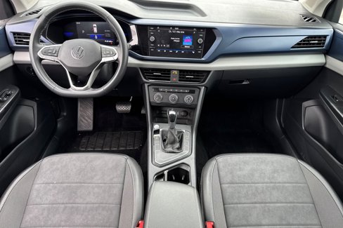 Used 2022 Volkswagen Taos SE image 13
