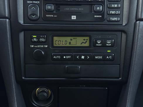 Used 2002 Toyota Solara SE image 7