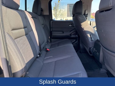 Used 2024 Nissan Frontier SV w/ SV Convenience Package image 23