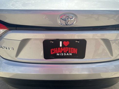 Used 2023 Toyota Corolla LE image 24