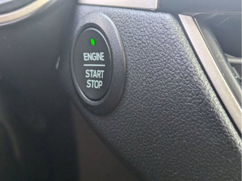 Certified 2022 Ford Escape SE w/ Cold Weather Package image 25