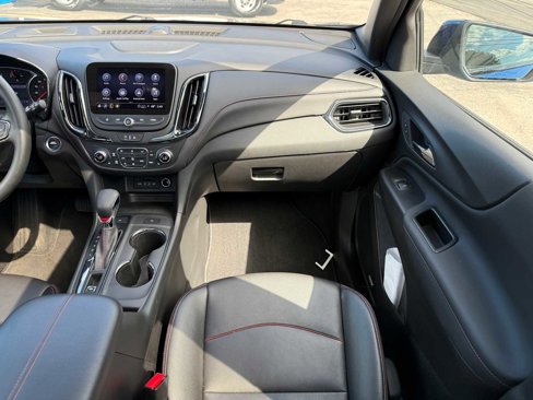 Used 2023 Chevrolet Equinox RS w/ RS Leather Package image 44