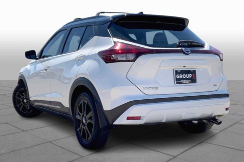 Used 2021 Nissan Kicks SR w/ SR Premium Package image 11
